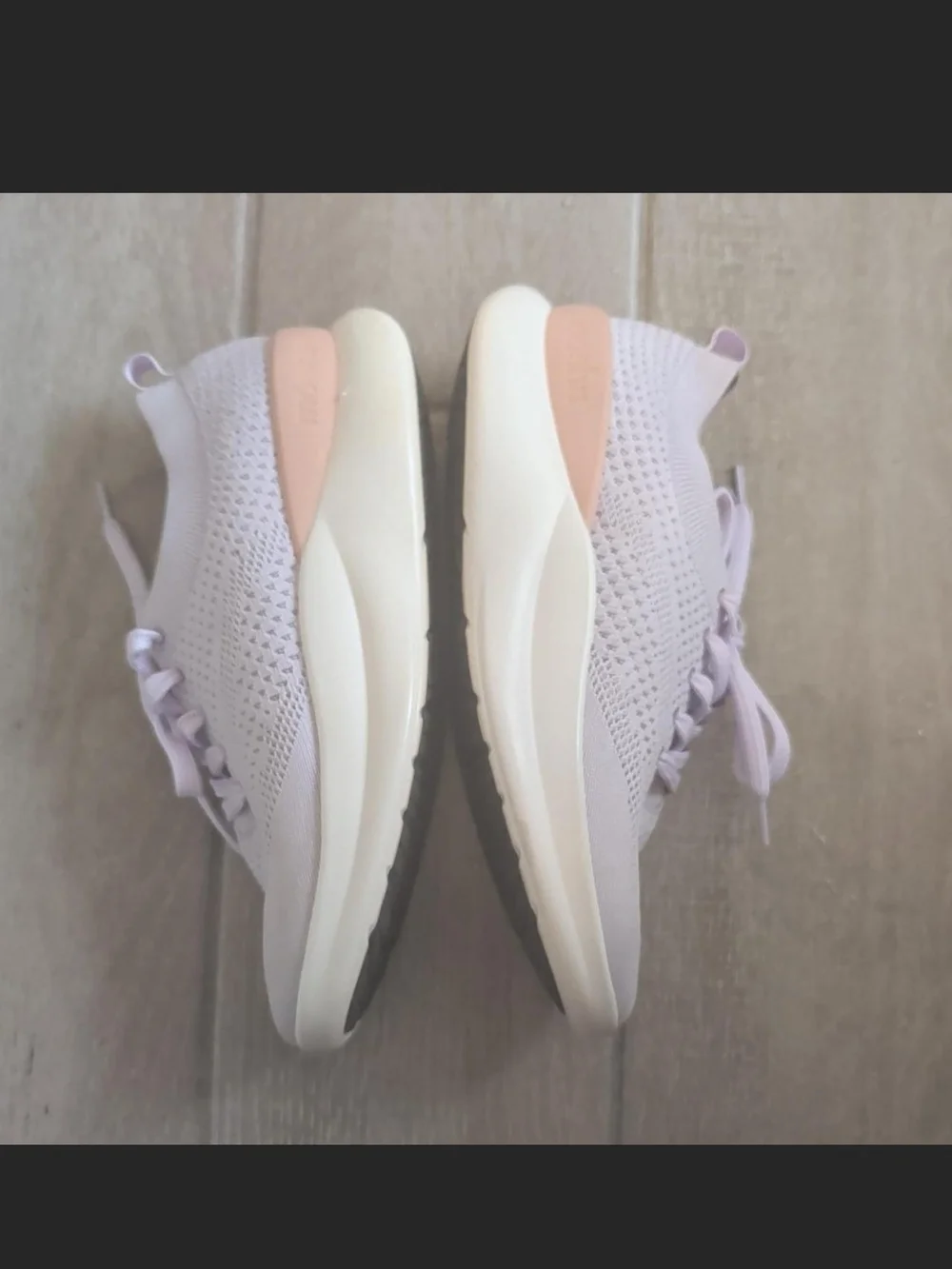 Moshn Light Lavender Knit Lace-Up Women's Sneakers Size 6.5